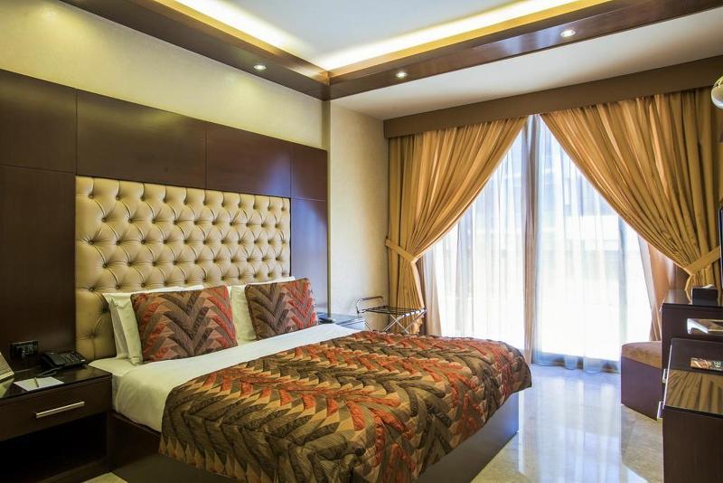 Imperial Suites Hotel Бейрут Экстерьер фото