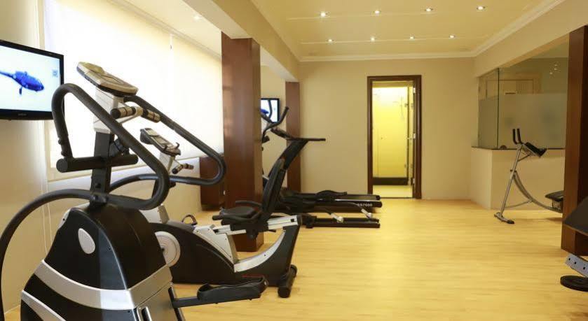 Imperial Suites Hotel Бейрут Экстерьер фото